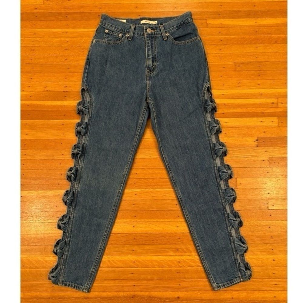 Levi’s Premium Denim Mom Jeans